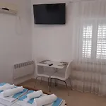 Tedy קורצולה