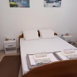 Tedy 4*