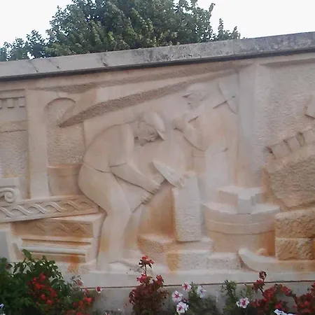 Tedy Korčula